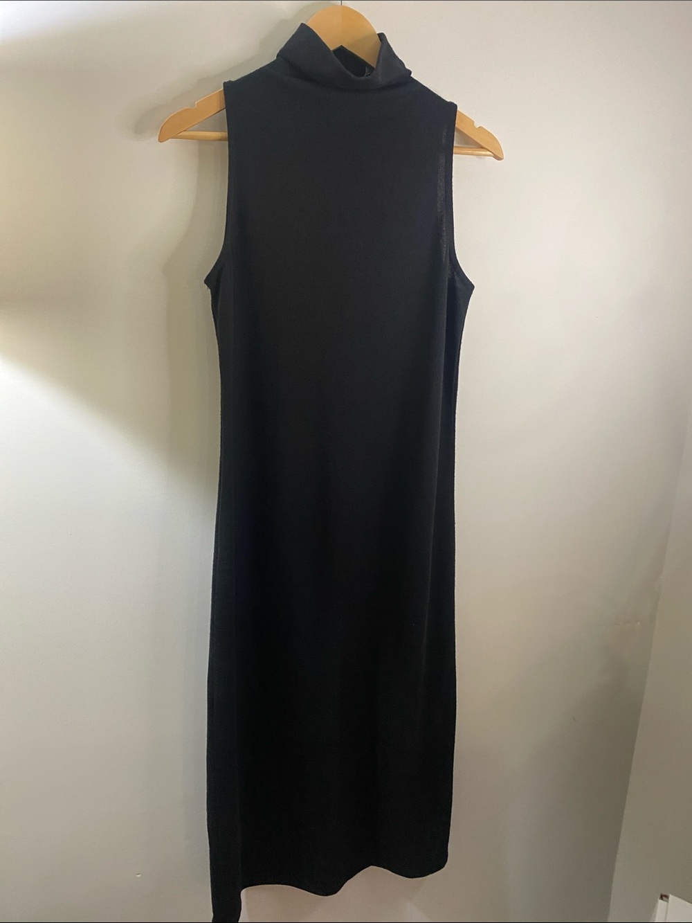 Vince Black Sleeveless Mock Neck Shift Dress